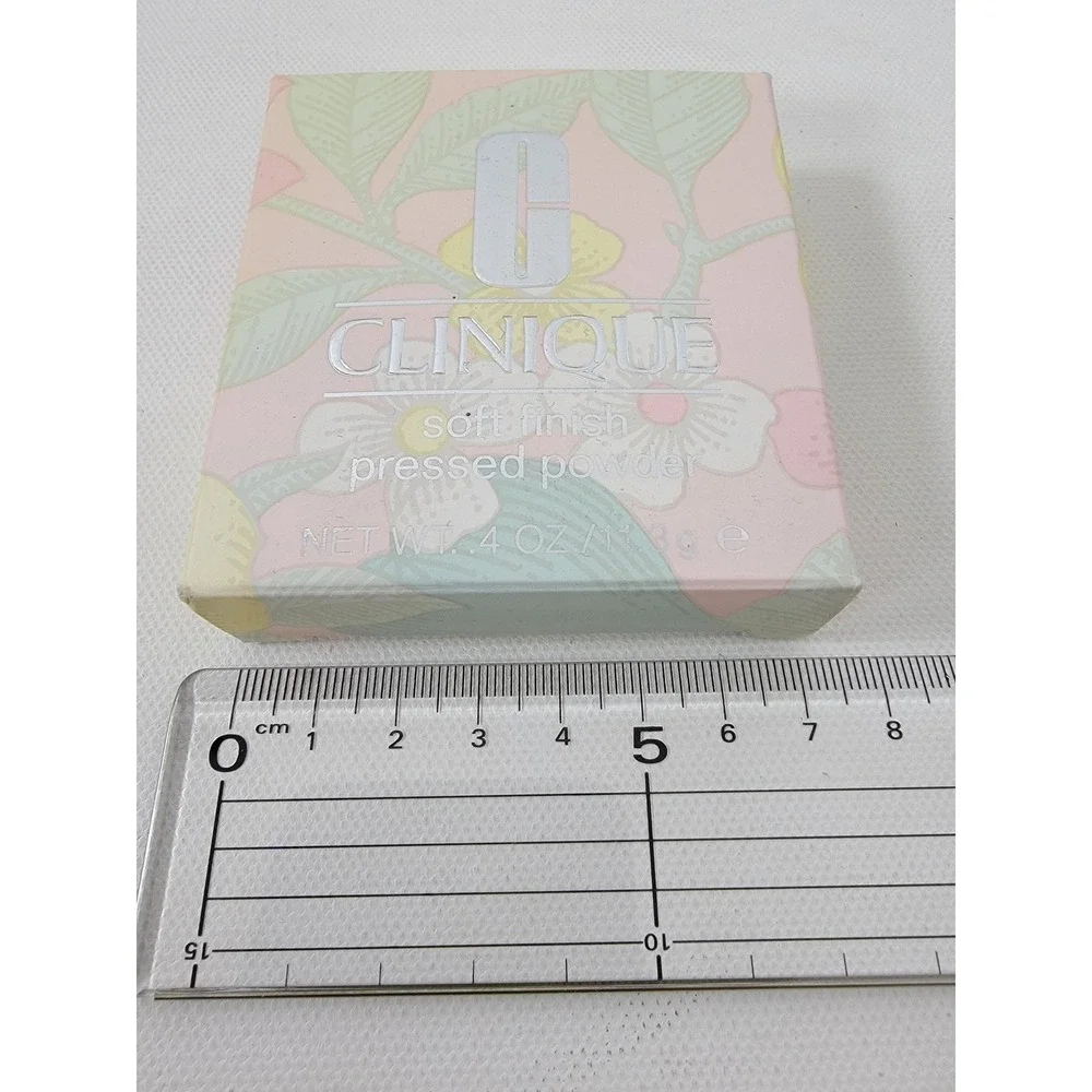Clinique‎ Soft Finish Pressed Powder Soft Vanilla Green Marble Mirror Compact